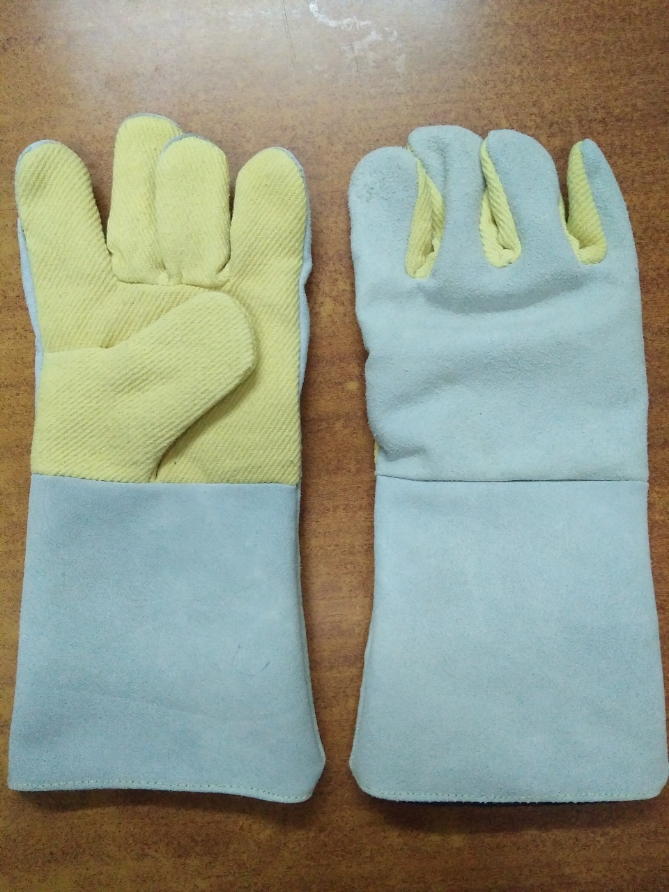 Heat Resistant Mittens